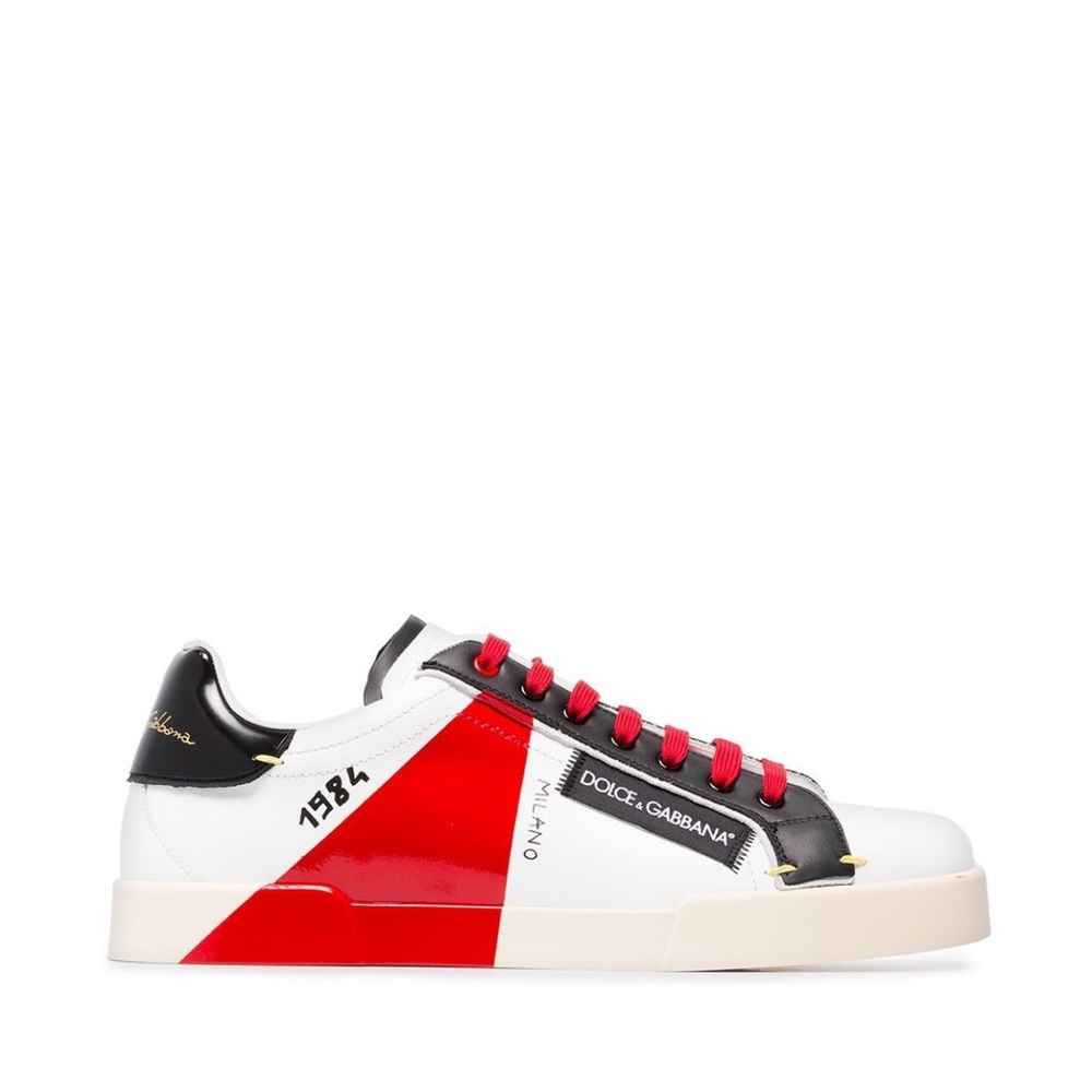 Dolce & Gabbana
white, black and red portofino leather sneakers